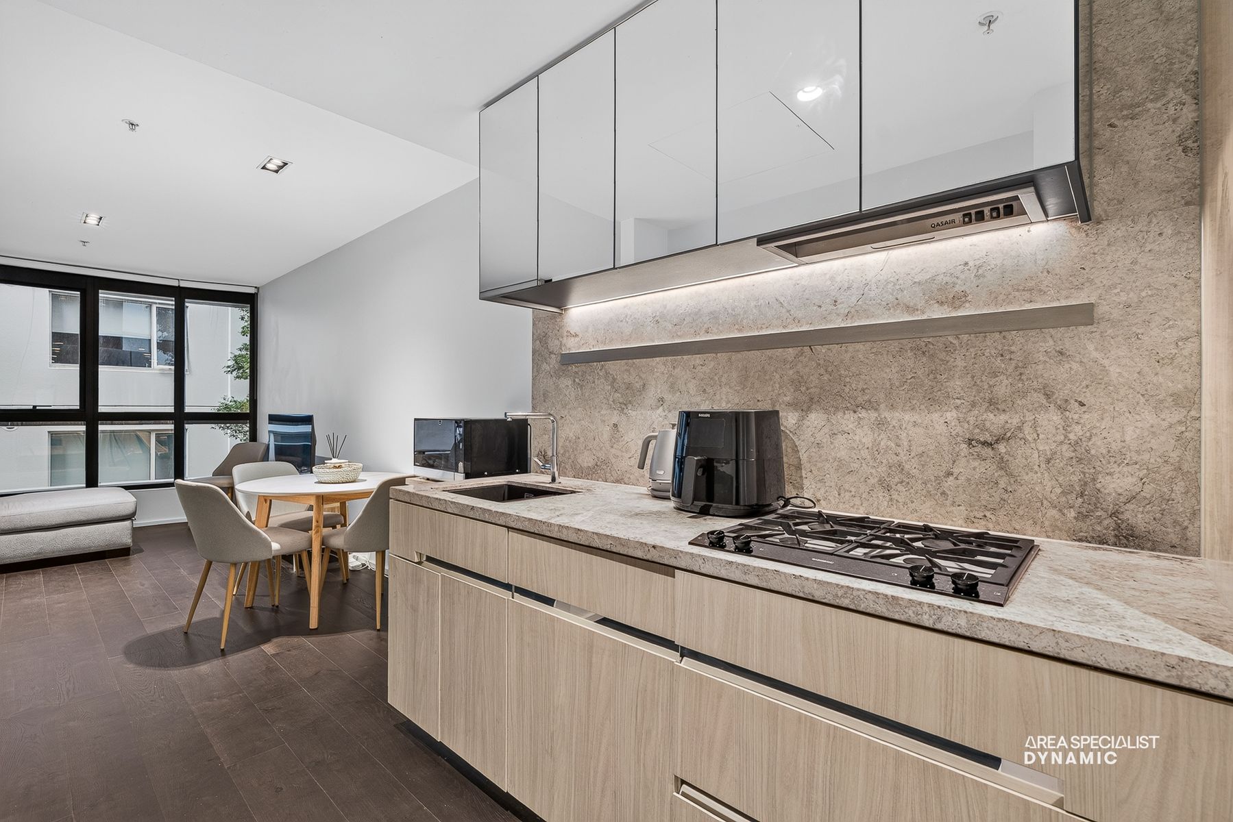 2611619-Melbourne-2026-06-19-114728-2