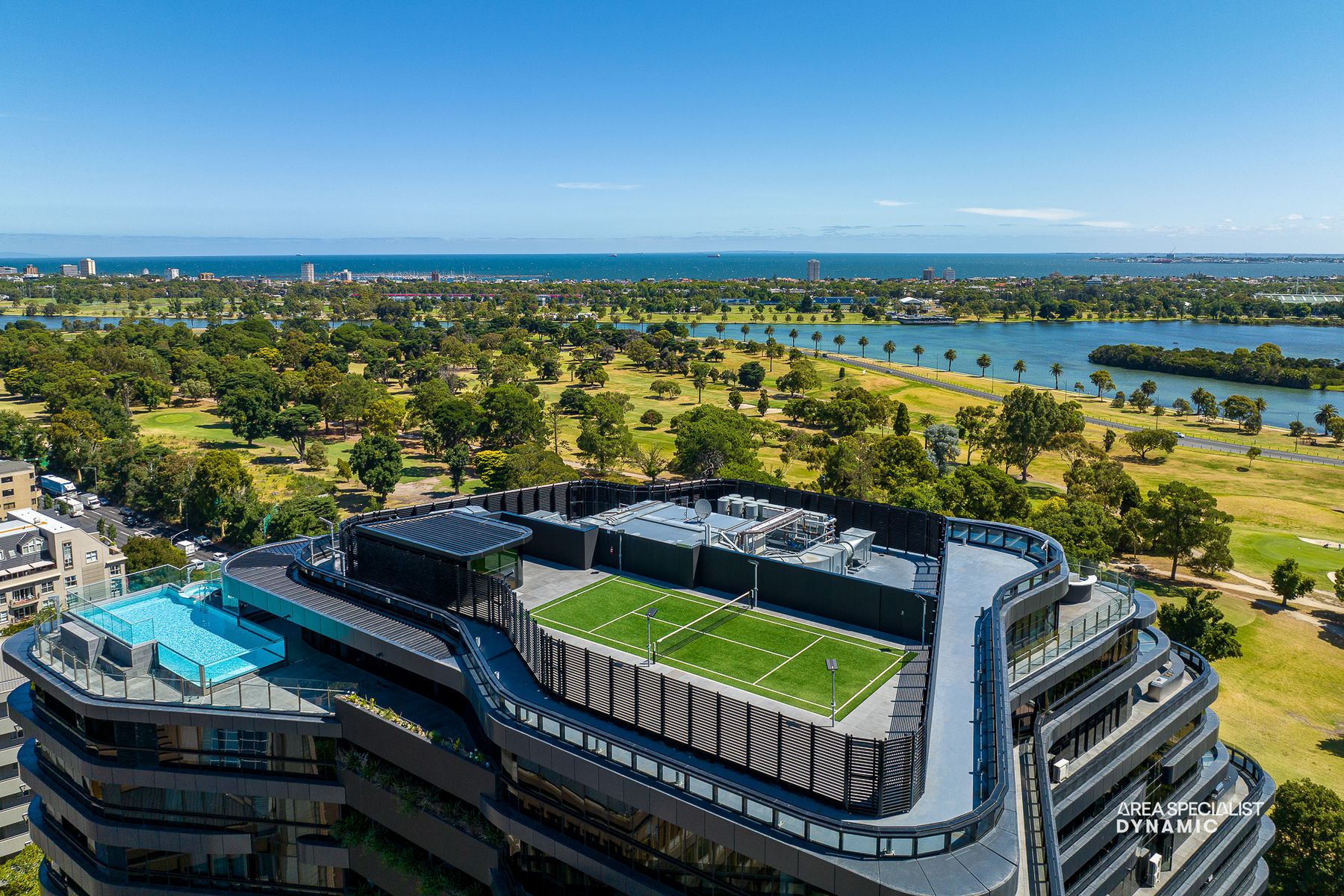 2611619-Melbourne-2026-06-19-114728-23