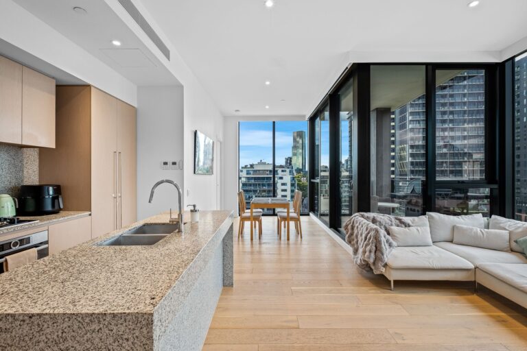1002/10 Wominjeka Walk, West Melbourne VIC 3003
