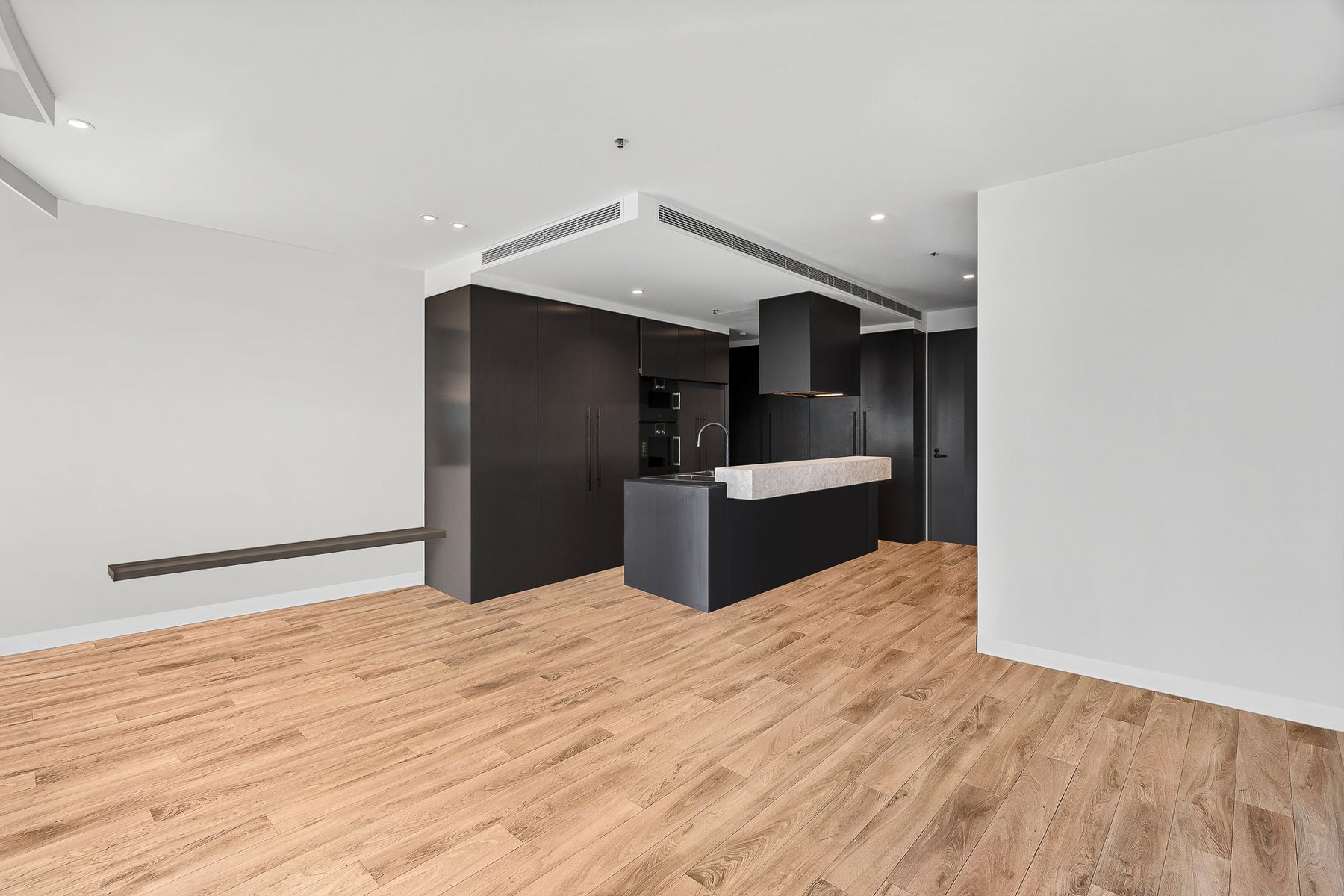 3047106-Docklands-2026-05-26-094245-8