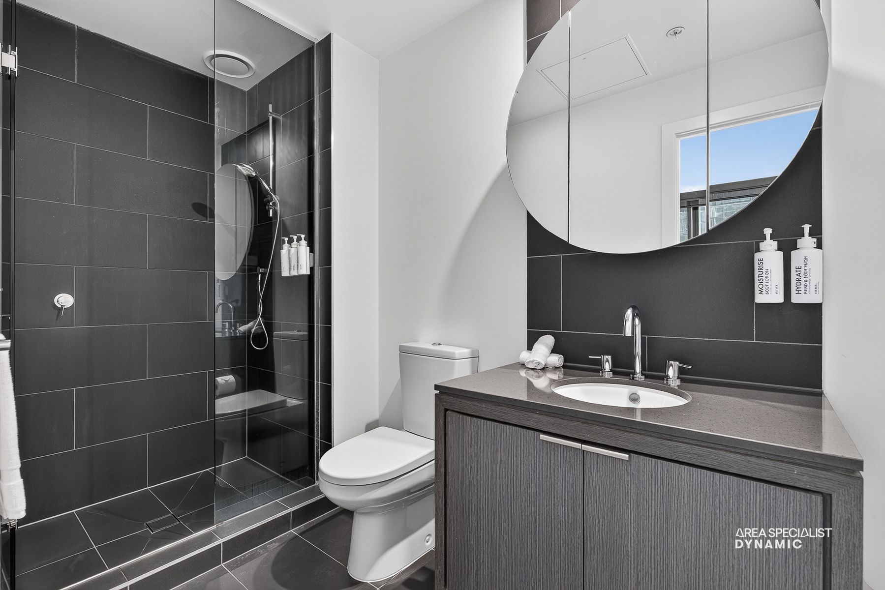 3062317-Southbank-2026-06-24-154636-9