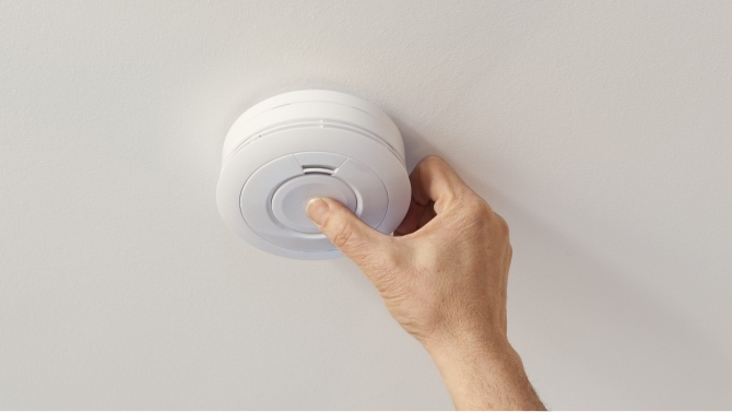 How to check if your smoke alarms are working