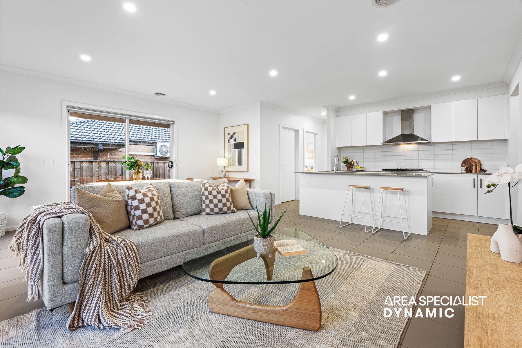 38 Hiskey Crescent, Werribee  VIC  3030
