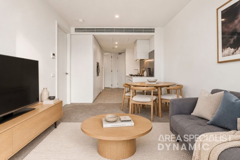 1409/105 Clarendon Street, Southbank VIC 3006