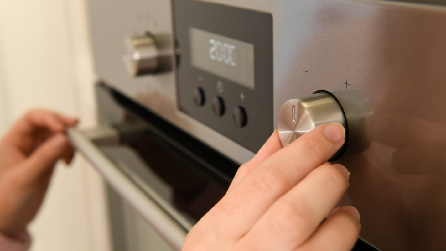 What to check first if the oven isn’t working